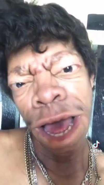 Send This To Someone You Miss 😍