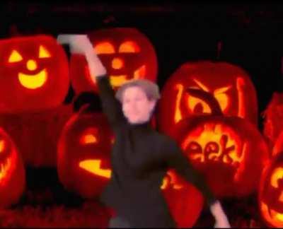 NFC >!Happy Halloween everyone!!<