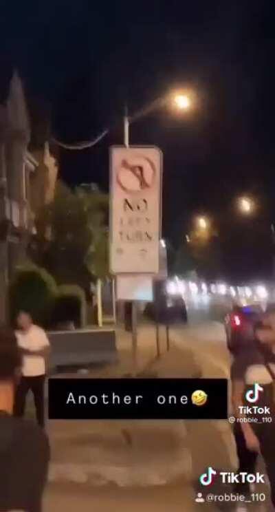 These legends stopping motorists from turning illegally and into a police sting