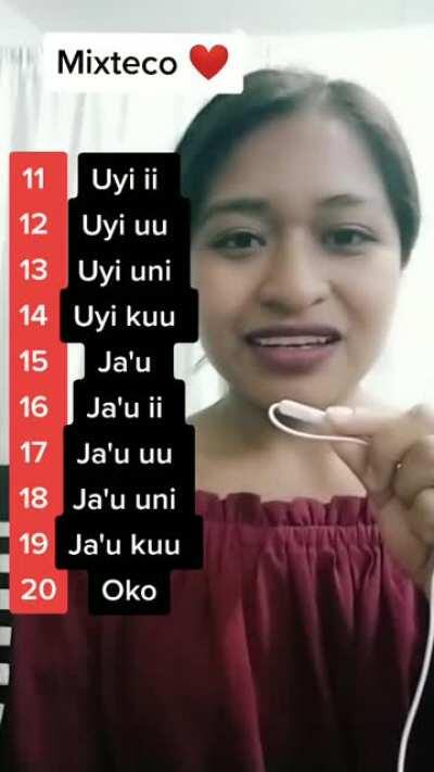 Esta morra en TikTok te enseña palabras base en Mixteco, que perrón :)