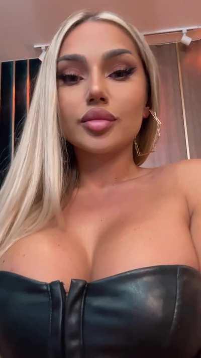 Would u still enjoy my tits