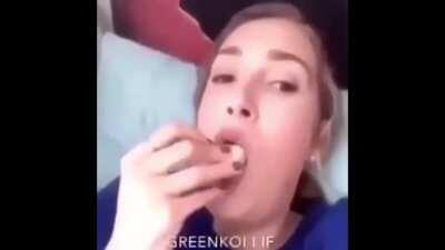 WCGW sliding a banana down your throat (Volume down)