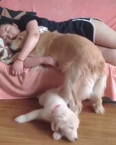 Just happened to be sleeping with my arm up and the camera pointed at me