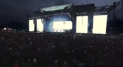 This performance bro LMAOOOOO.