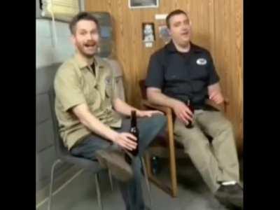 This is a video for Tiger enthusiasts. I sincerely hope they will like it.