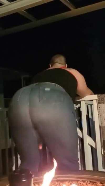 Love shaking my butt!