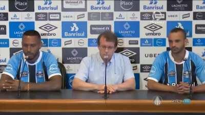 Como ser demitido no primeiro dia.