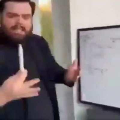 yo explicando por qu&eacute; me deben quitar el baneo por decir me culie a la pecky