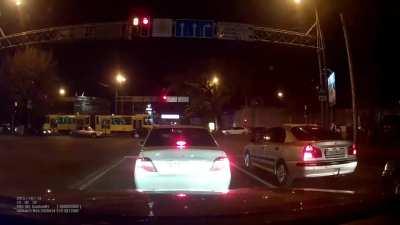 Kazakhstan, 14 cars were involved in a crash, 2 people injured 