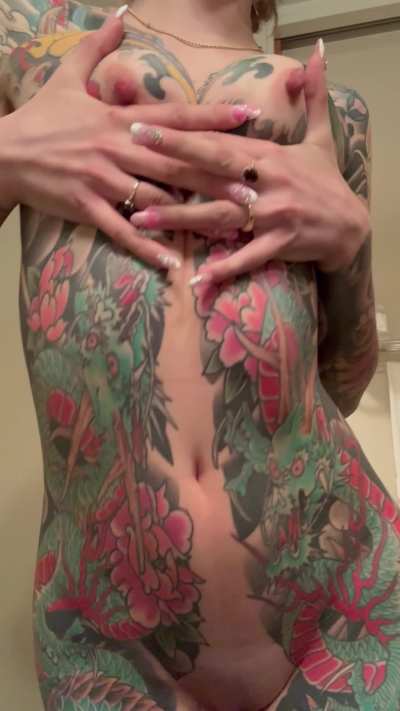 sometimes you need tattoo titts in your face