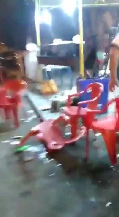 Um clima amigável nos arredores de São Januário.