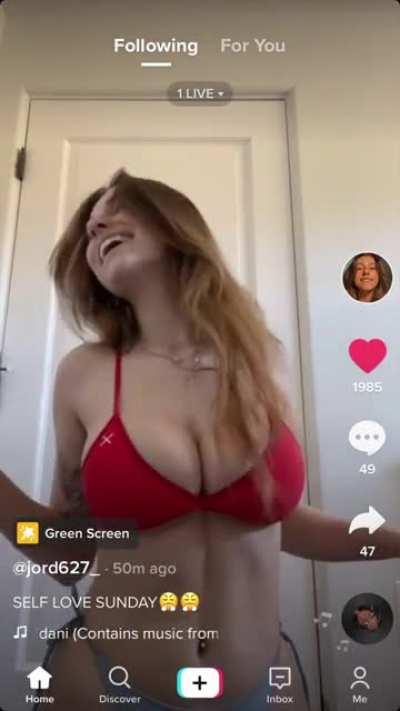 The shape of them donuts looks so perfect