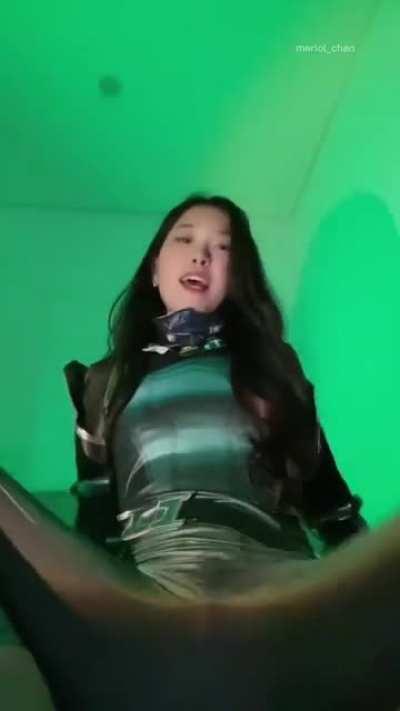 Viper cosplay by meriol_chan