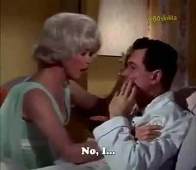 Leaked footage of Amberheard waking up Johnny