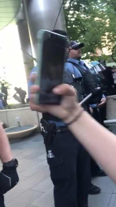 Cops remove badges minutes before assault