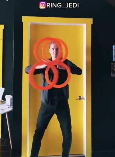 Rings Juggling to Eminem - Rap God