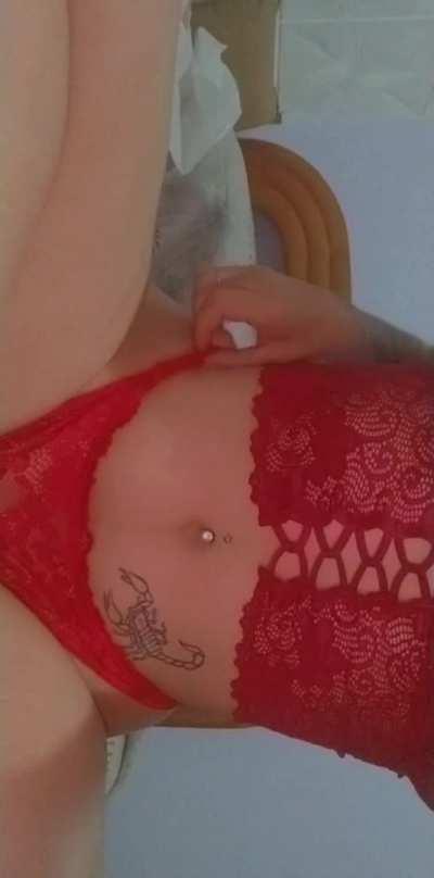 would you like to see more? I'm active. suscribe for FREE to my Onlyfans! link in comments