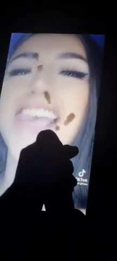 [reddit She s making me shooting ropes on that tongue🍆💦💦