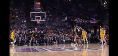 Westbrook's passes tonight were a thing of beauty