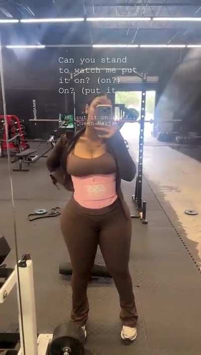 Queen Naija in the gym