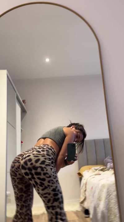 is your face available for me to take a seat