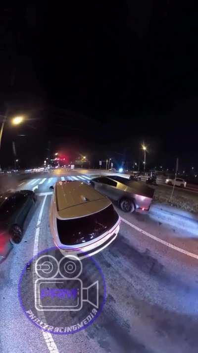 Hellcat Durango vs Cyber Truck