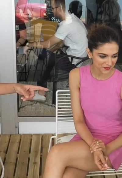 deepika padukone knows what her fans want