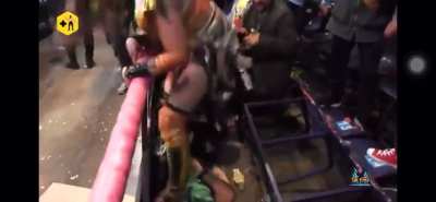 Keyra humiliating another man