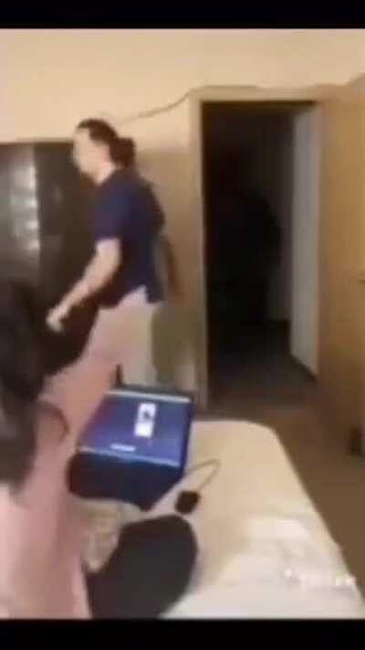 Korkmayın yalnız...