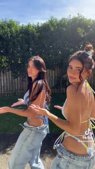 Gawd damn mamas 😍😍