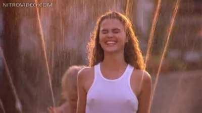 Keri Russell getting wet, showing her tits