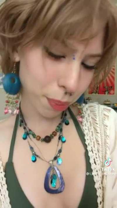 mommy jeans is starting to affect my tiktok