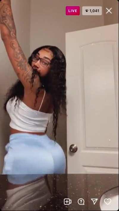 This bitch thic asf