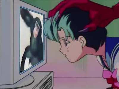 THERES A MONKEY IN THE BATHROOM 😱😱😲😲😲😲