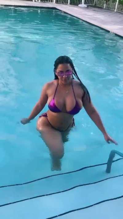 From drecma galleries 