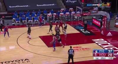 [Highlight] Ben Simmons with the pretty post-fade