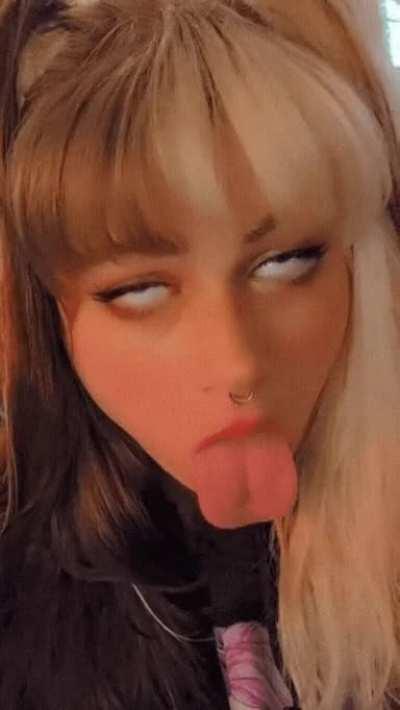 Best part of waking up is aheagos on your feed 💕