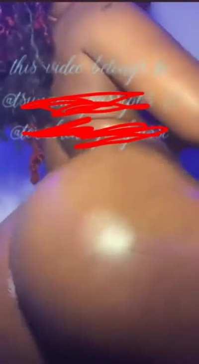 Ebony Dropbox going for $15 tap in 🅿️