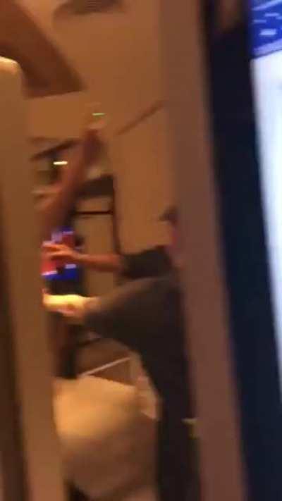 Сомообслу.. живание