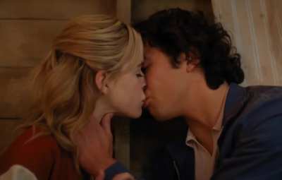 Kiss scene in the new movie Sweethearts 