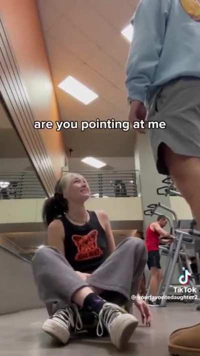 LeG wArM uP dAy &hellip; not in his gym!