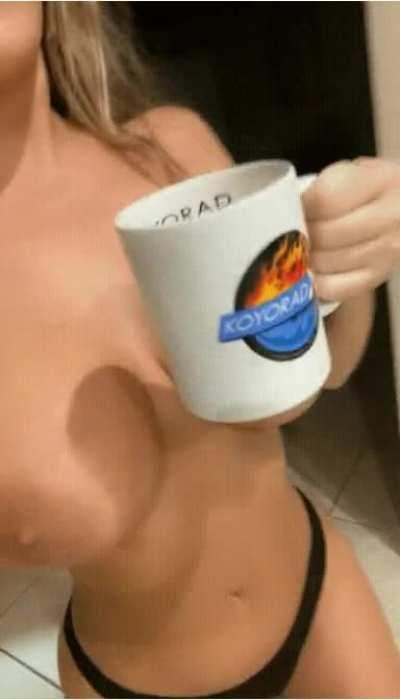 cheers to everyone who's up early and jerking off