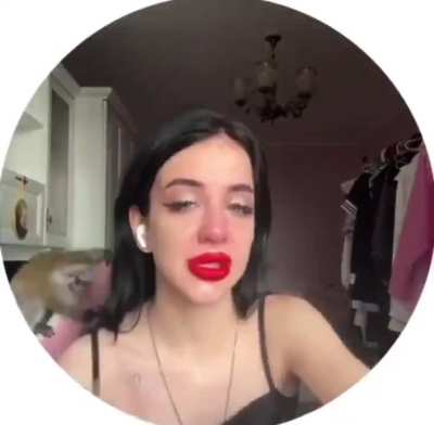 NFC 😂Monkey had enough of her drama