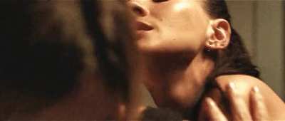 China Suárez and Julieta Cardinali Lesbian kissing scene - Part 2 - Linda (2024)