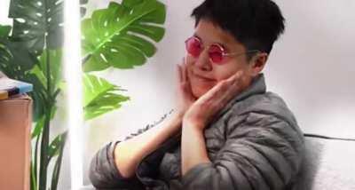 Toast Being Fabulous: ᵖˡˢ ᵃⁿʸᵒⁿᵉ ᵏⁿᵒʷ ᵗʰᵉ ⁿᵃᵐᵉ ᵒᶠ ᵗʰᵉ ᵐᵘˢᶦᶜ ᵖˡᵃʸᶦⁿᵍˀ