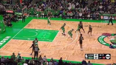 [Highlight] Robert Williams in drop as Poole swishes another wide open 3 for the Warriors