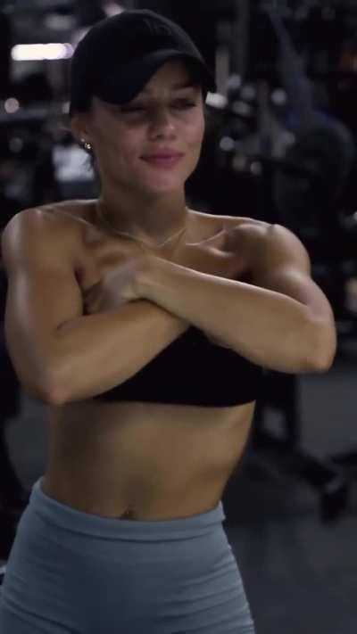 nanetteorellana - 🇦🇷 Fit and pretty 🤭