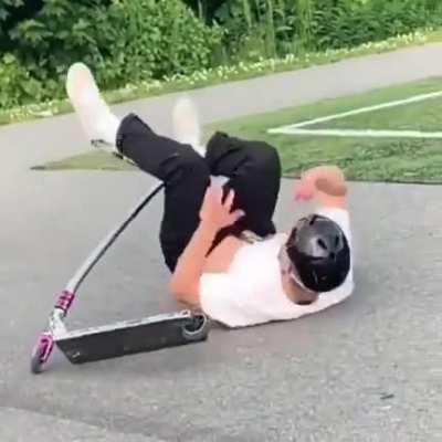 How to make scrambled eggs using a scooter.