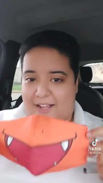 LULW a m&aacute;scara