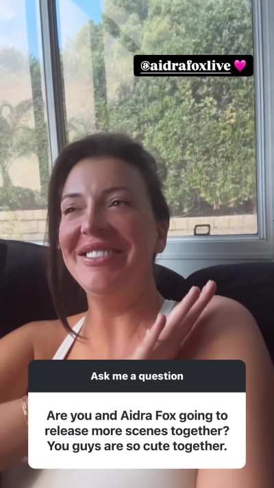 Elizabeth talking about Aidra Fox